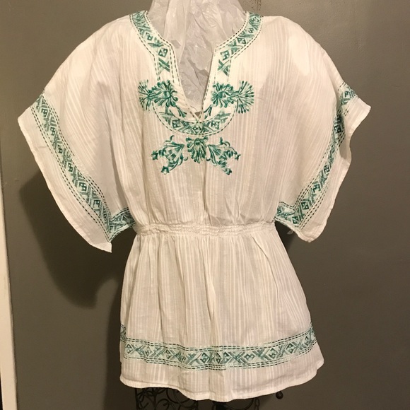 Buffalo David Bitton Tops - Buffalo Embroidered Kimono Top Large